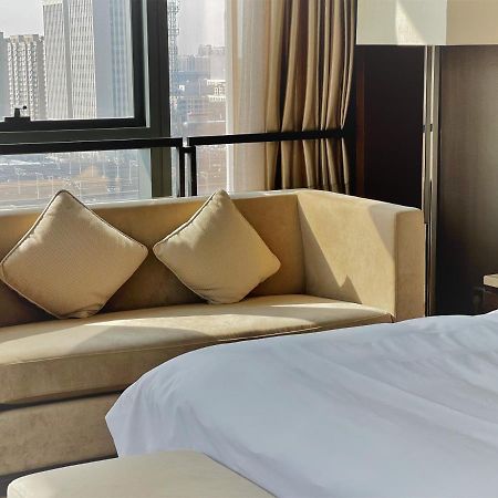 Hotel Melia Jinan Esterno foto