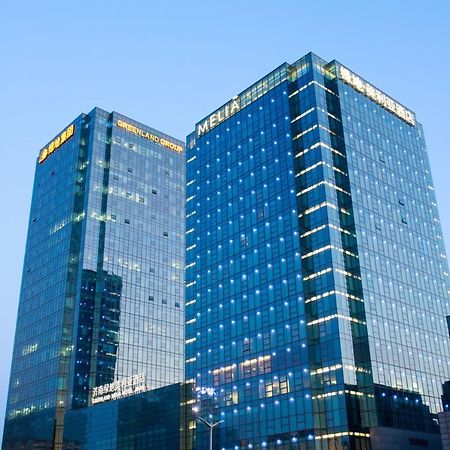 Hotel Melia Jinan Esterno foto