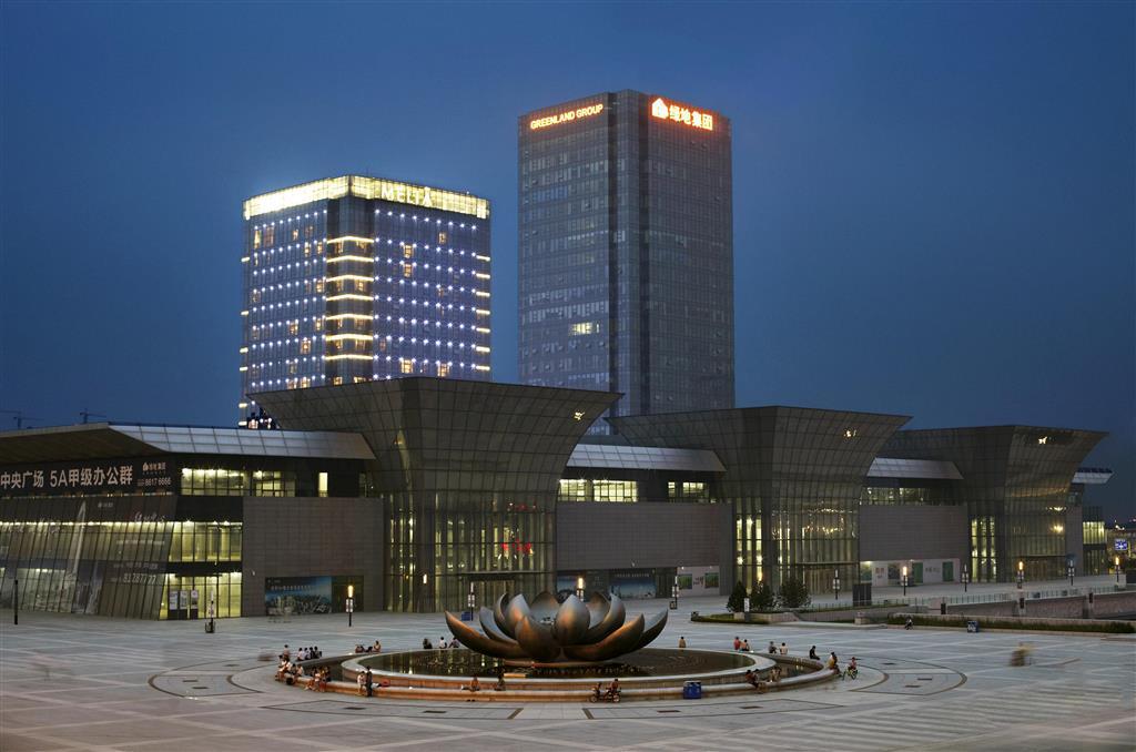 Hotel Melia Jinan Esterno foto