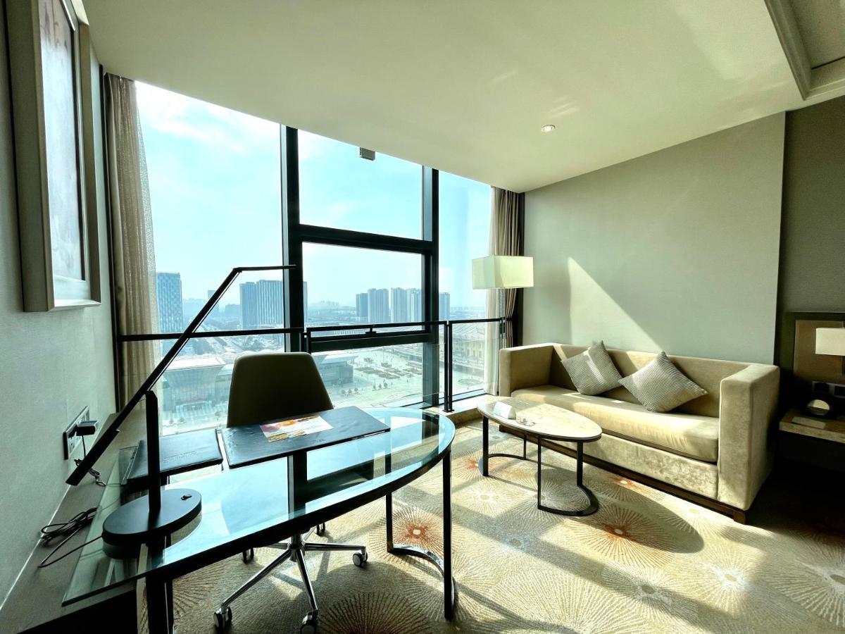Hotel Melia Jinan Esterno foto