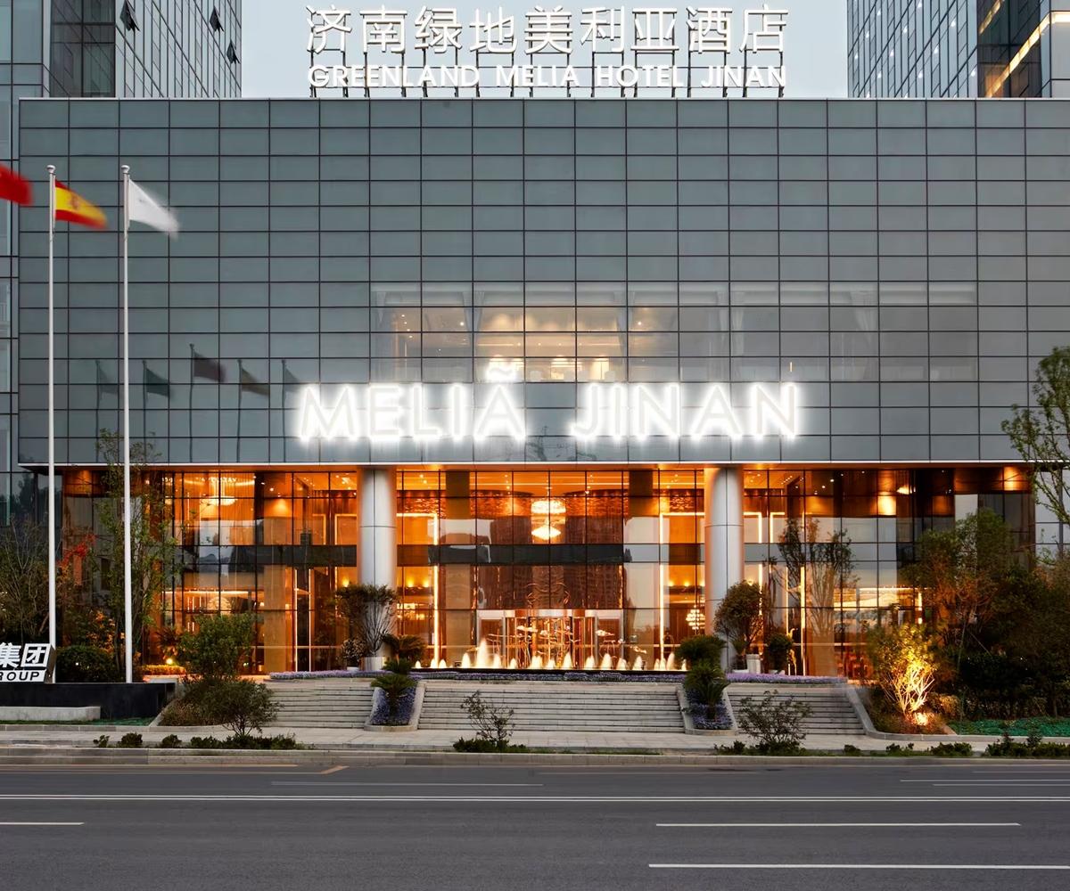 Hotel Melia Jinan Esterno foto